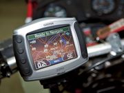 GARMIN ZUMO 550 MOTORCYCLE / CAR GPS Navigator LATEST 2012 MAPS 